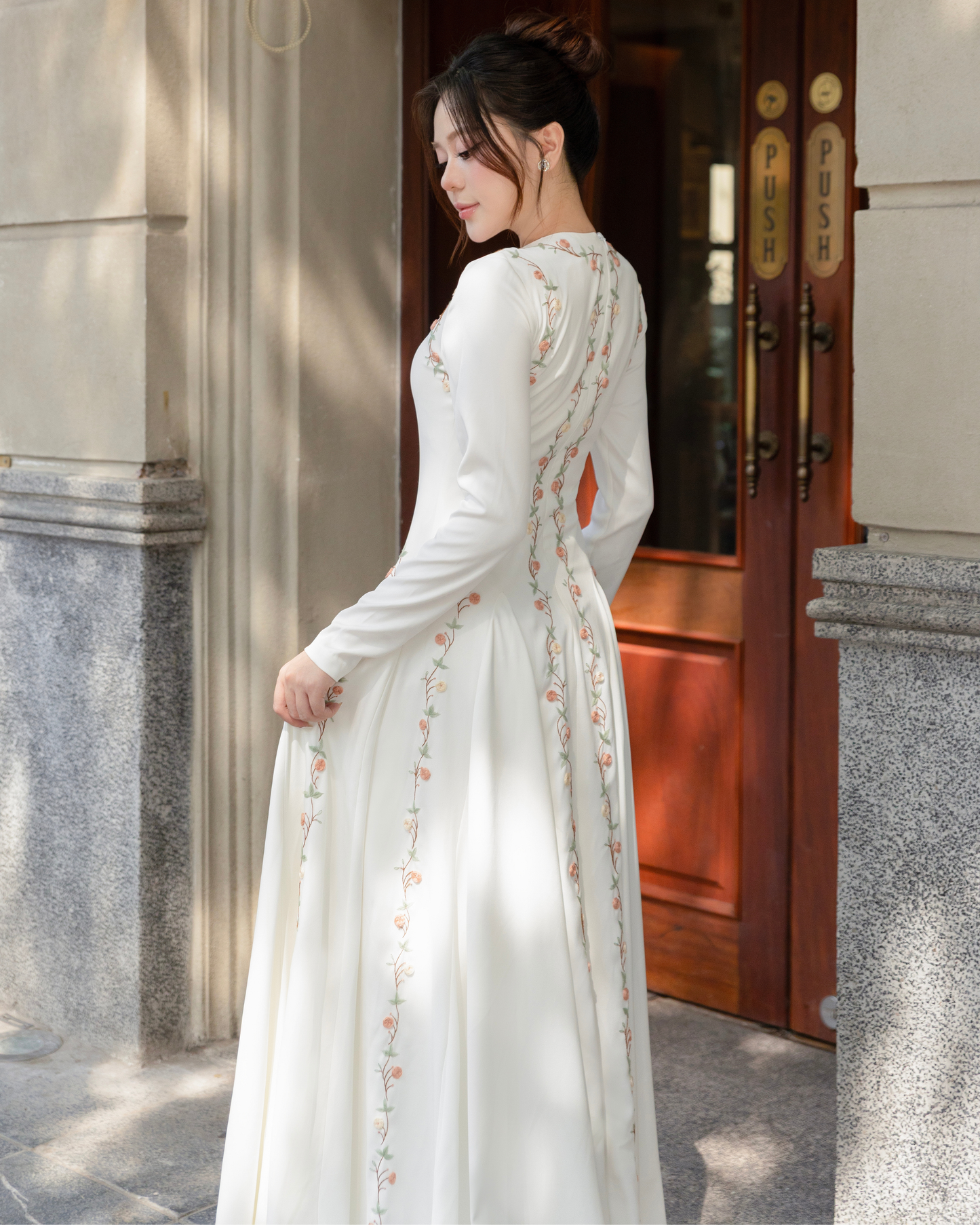 CHITAL Elena Gown - White
