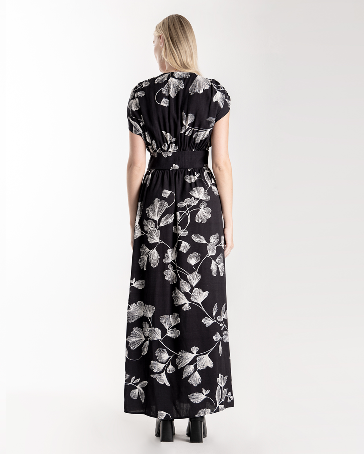 ESPECIA Juliana Dress- Black