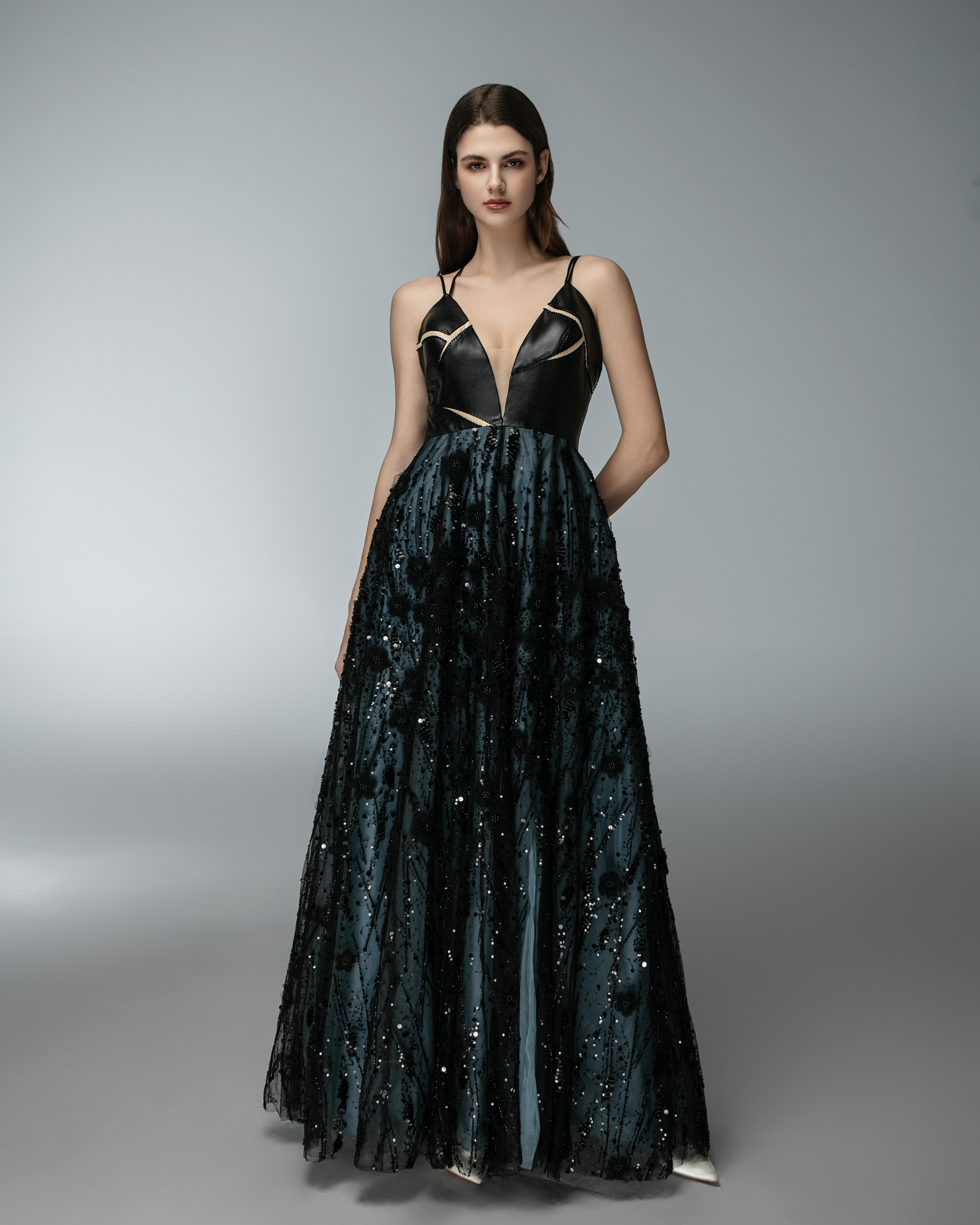 JessieQ Isabella Dress - Black – BONVION