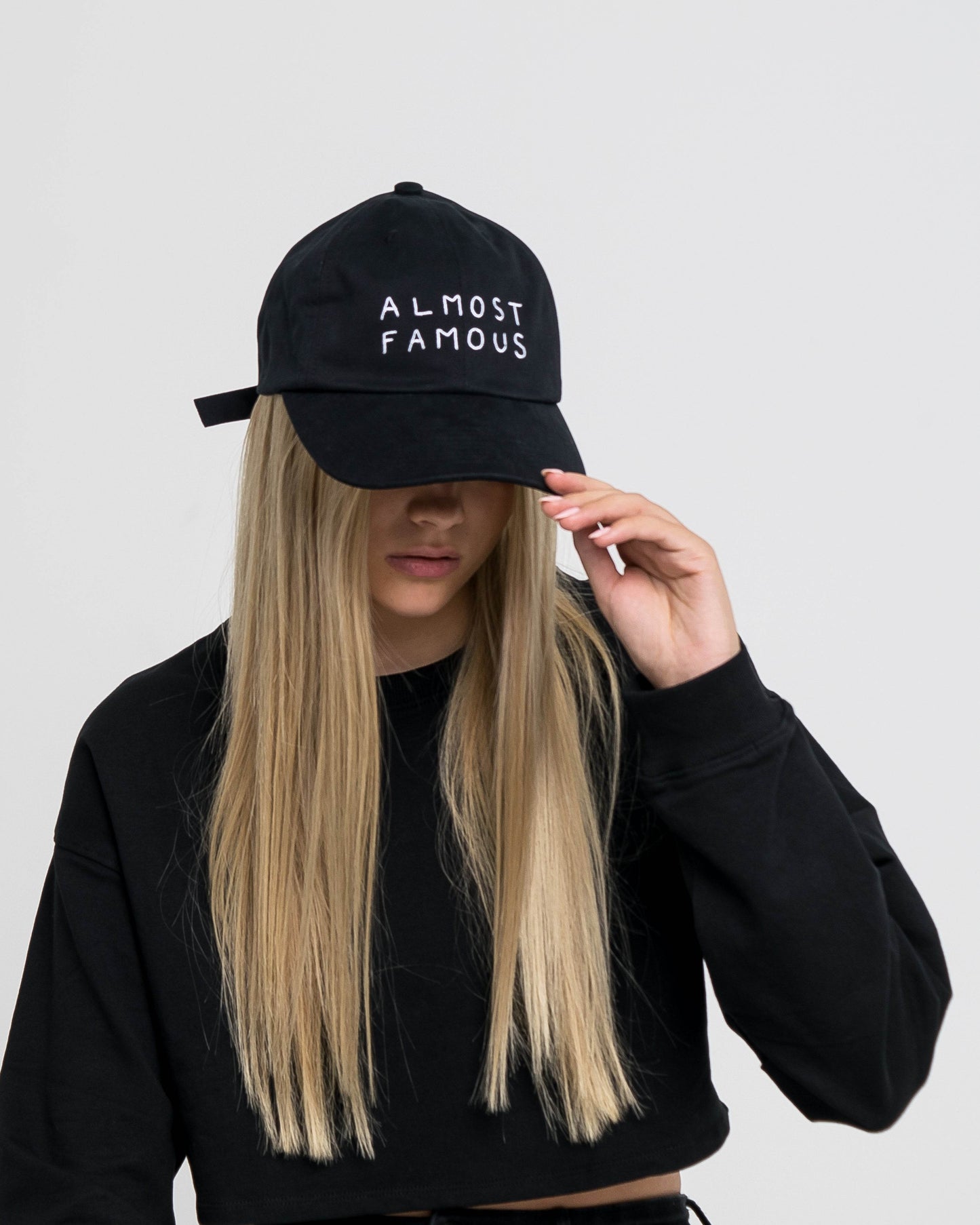 Nasaseasons Almost famous embroidered baseball hat - Black - Bonvion