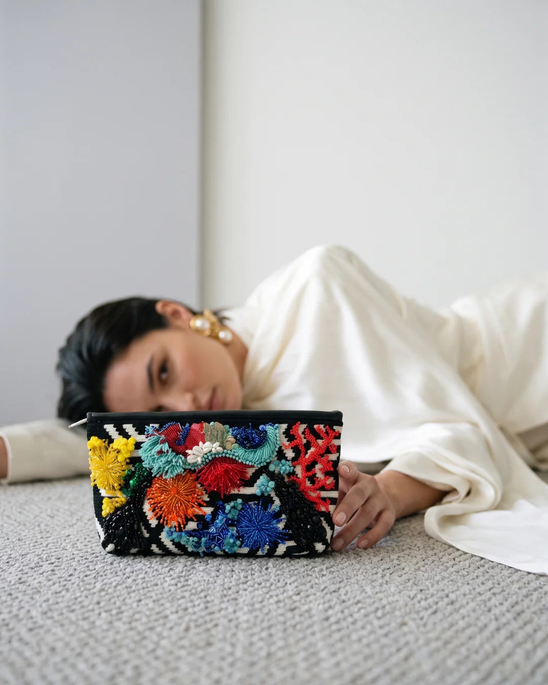 ALLBYB Harmony Aqua clutch - Multi Color