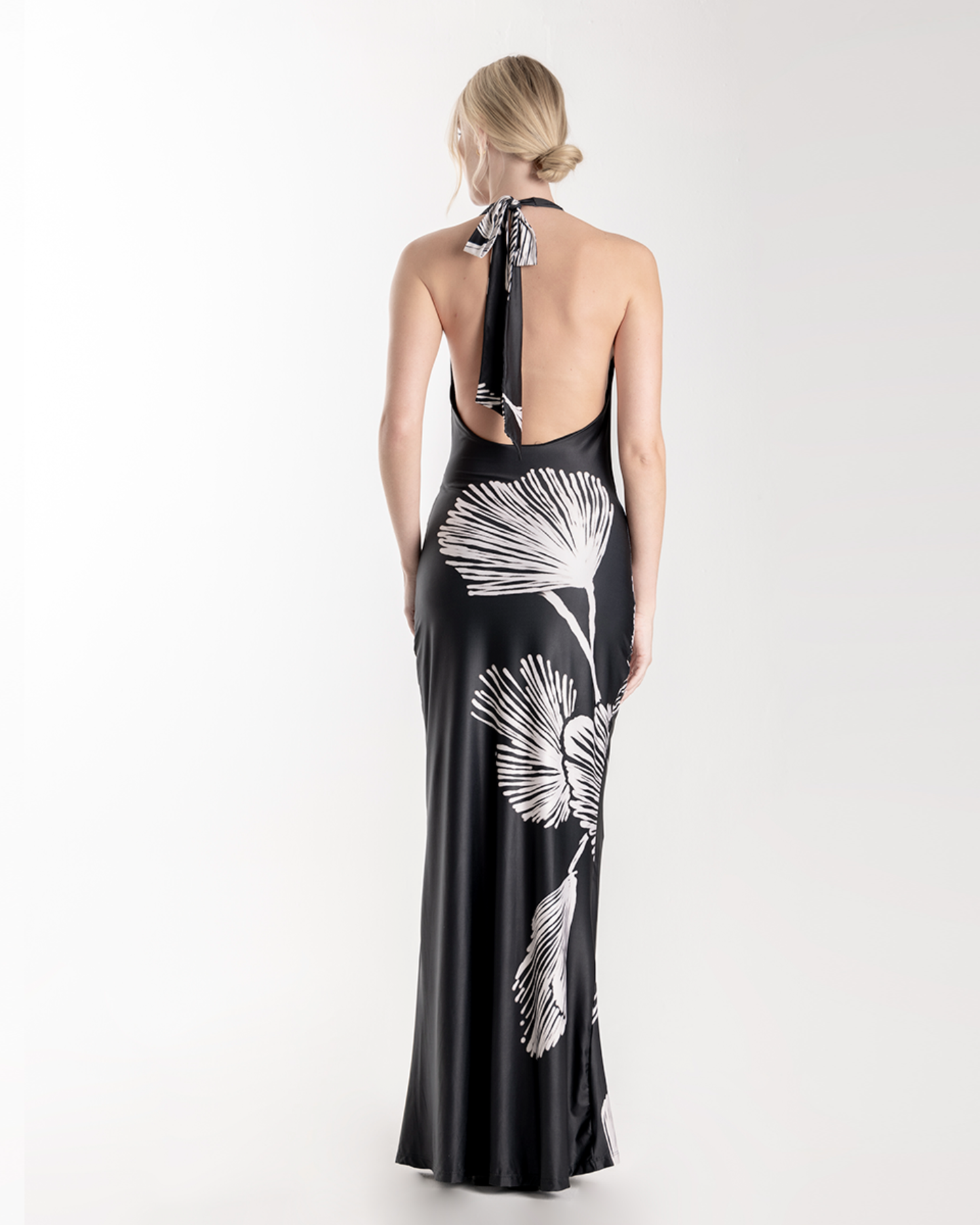 ESPECIA Moonflower Dress- Black