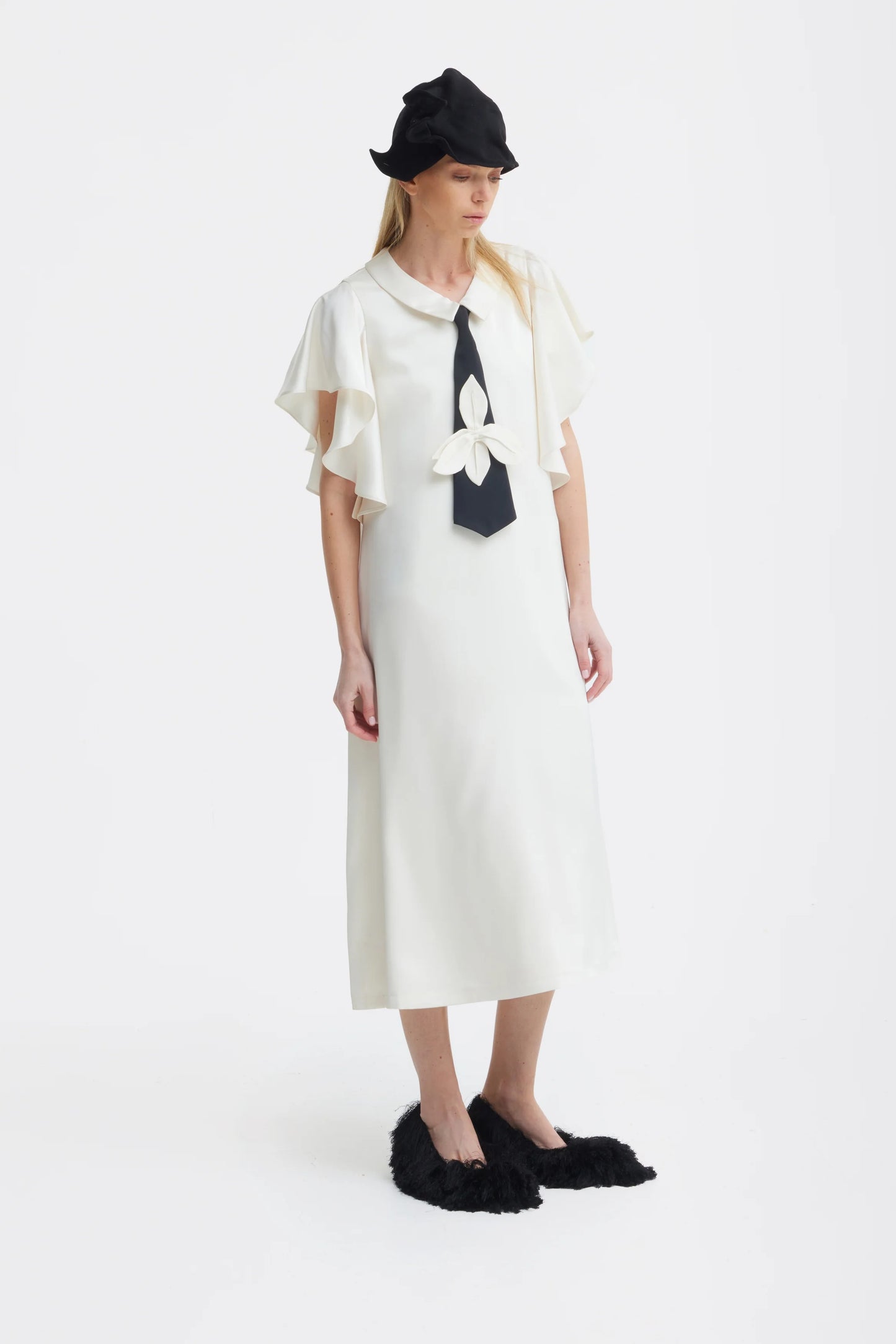 Ivory midi satin dress with black tie | Julia Allert