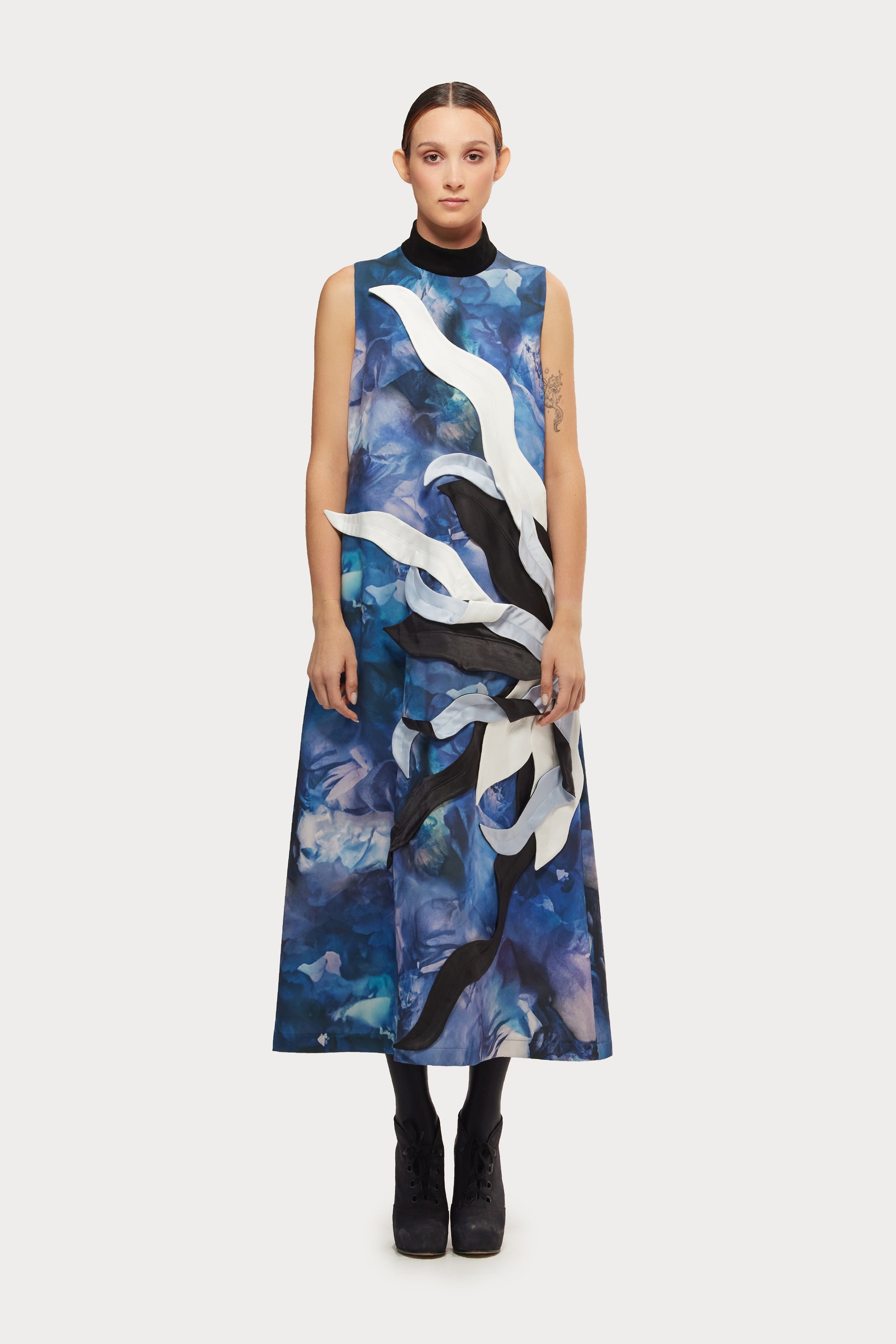 JULIA ALLERT High Neck Abstract Print Dress