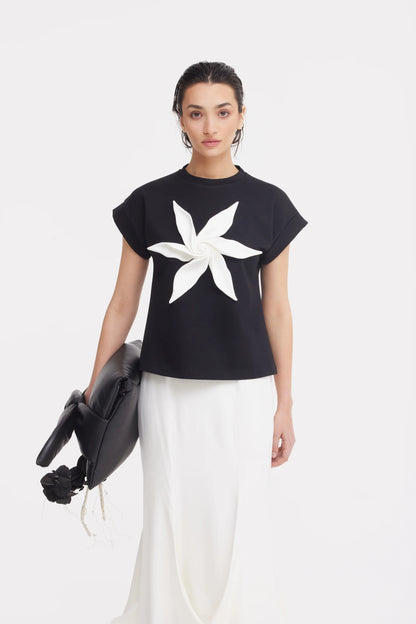 Black jersey women's T-shirt with white 3D flower | Julia Allert