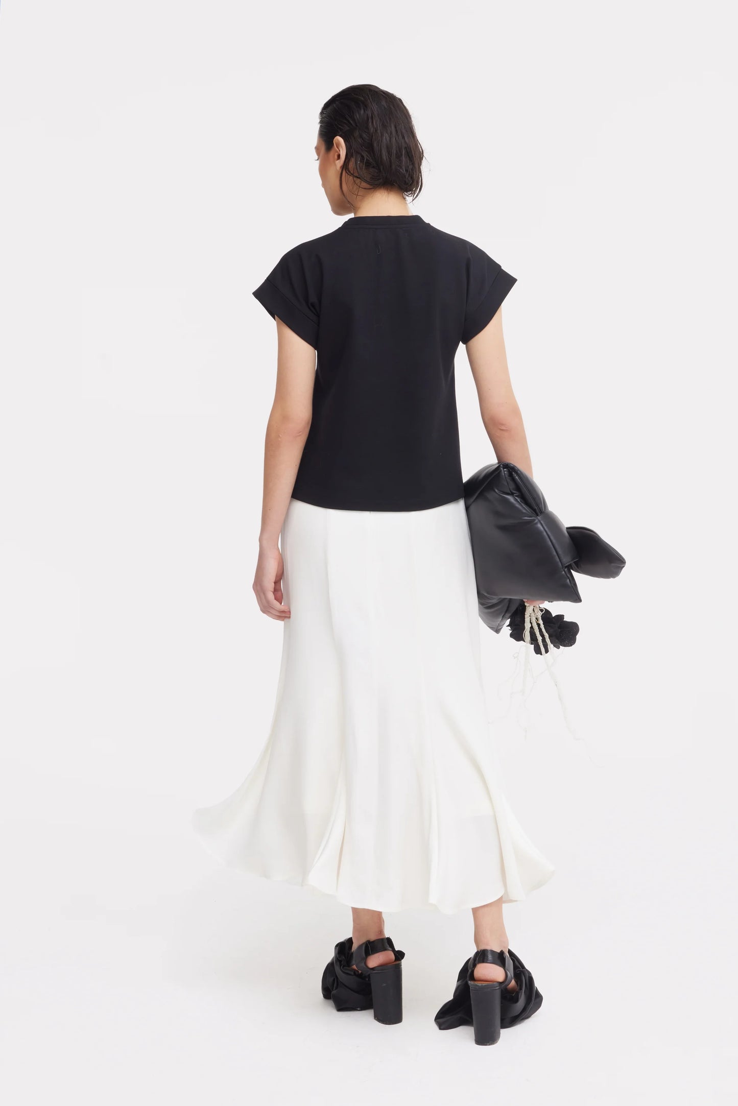 Black jersey women's T-shirt with white 3D flower | Julia Allert