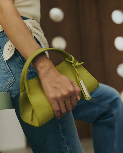 Woven leather designer handbag with hand dyed moss green color | MERANDI Thai luxury handbag brand made of Italian leather