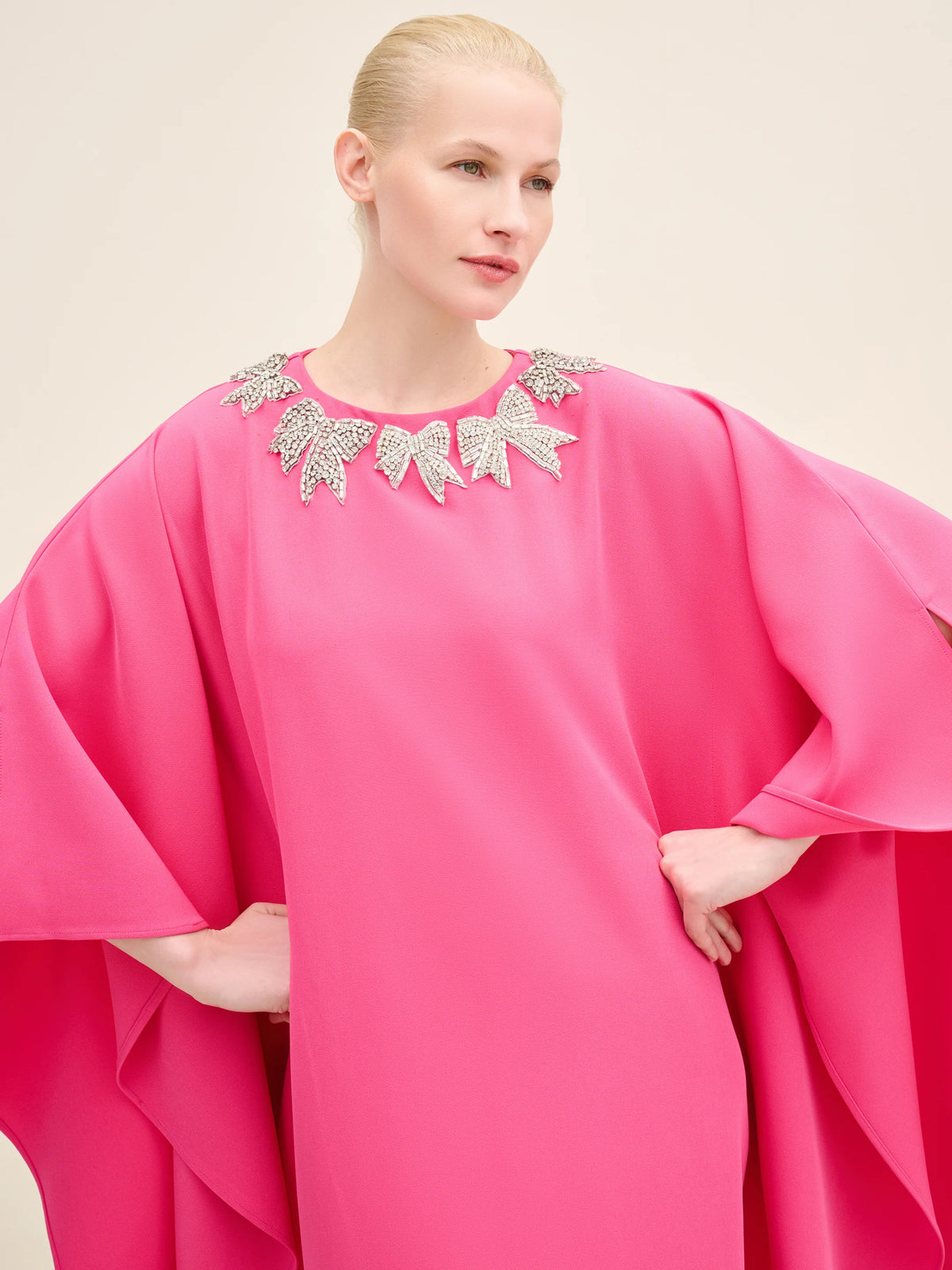 NÉAN Bow Embellished-Neck Kaftan Gown - Fuchsia