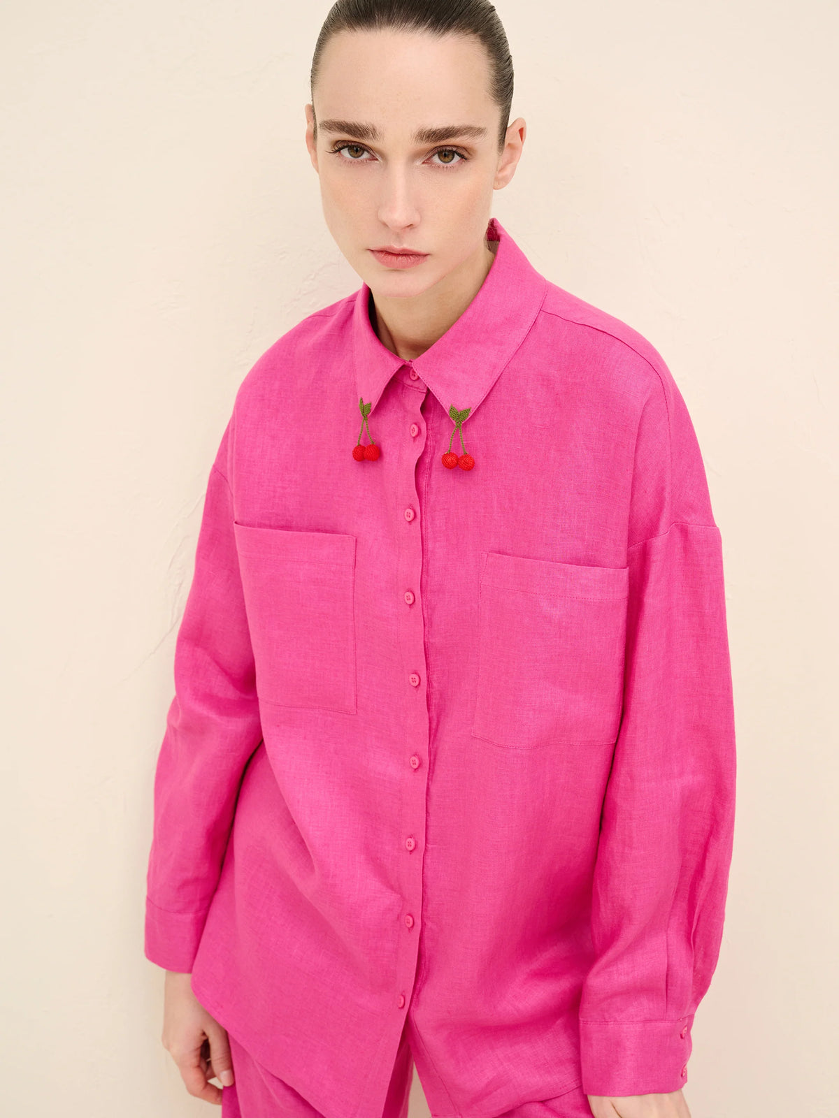 NÉAN Cherry-Needlework Linen Shirt - Fuchsia