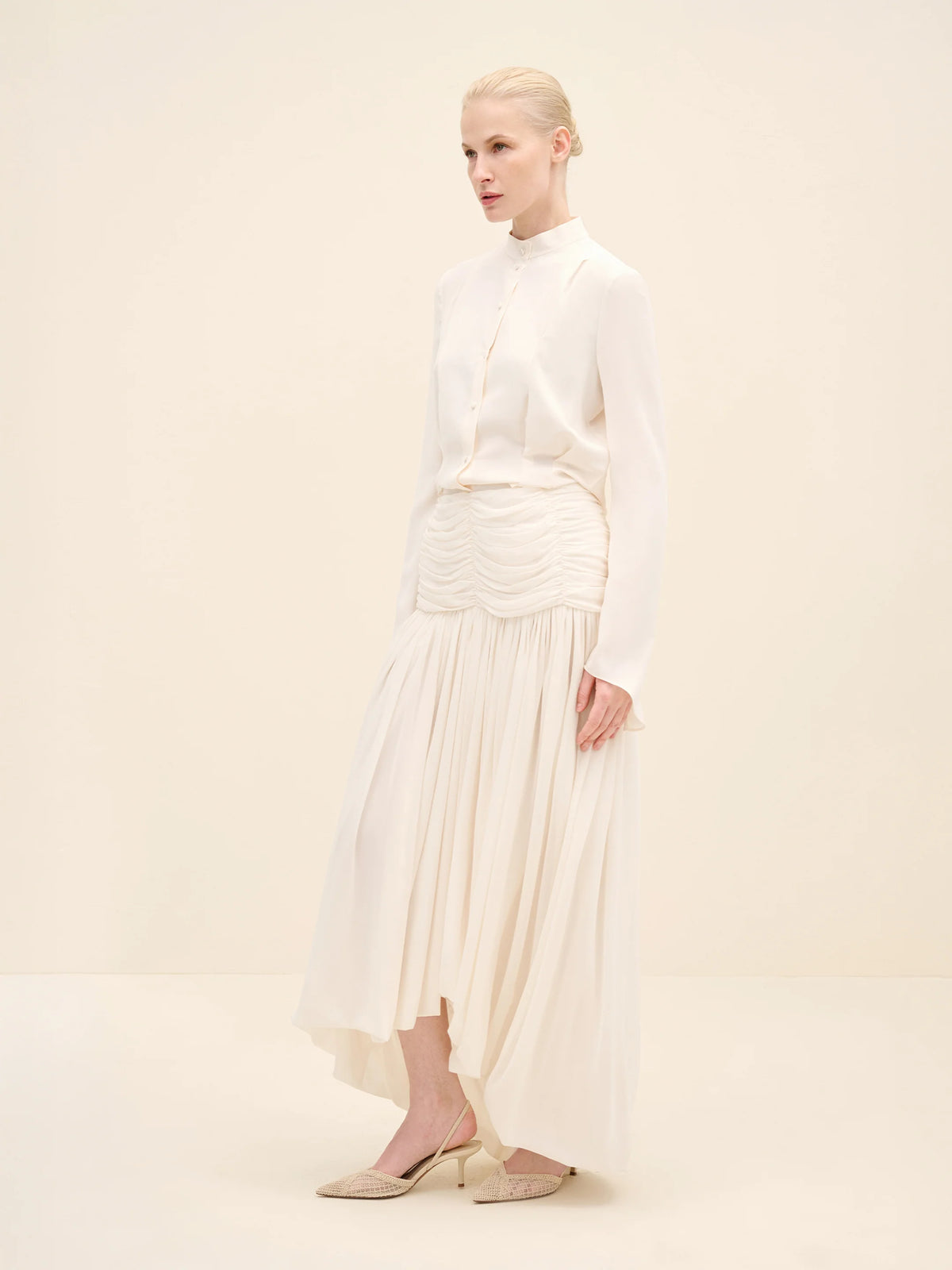 NÉAN Ruched Waist Midi Skirt - Off White