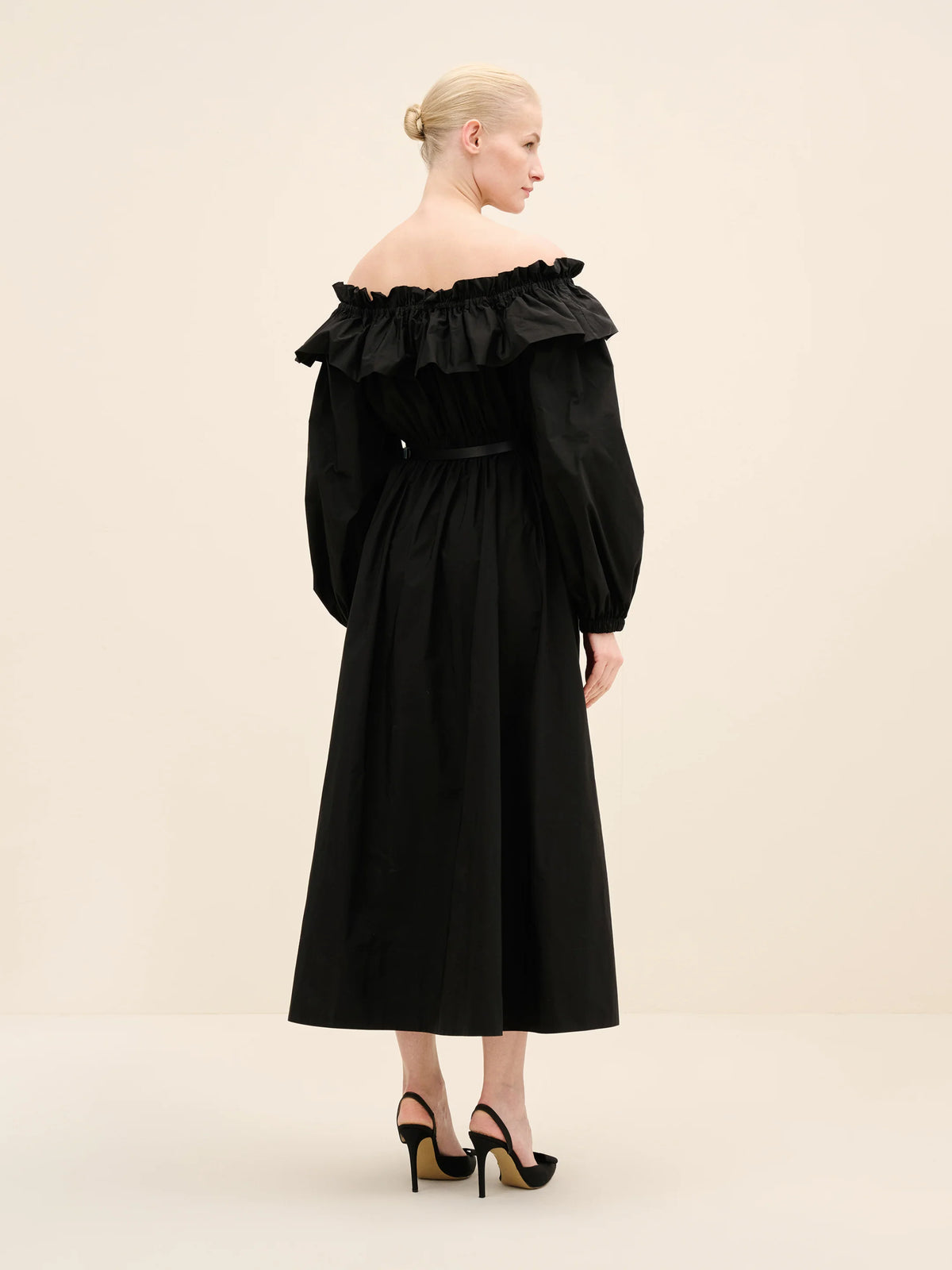 NÉAN Taffetta Off Shoulder Dress - Black
