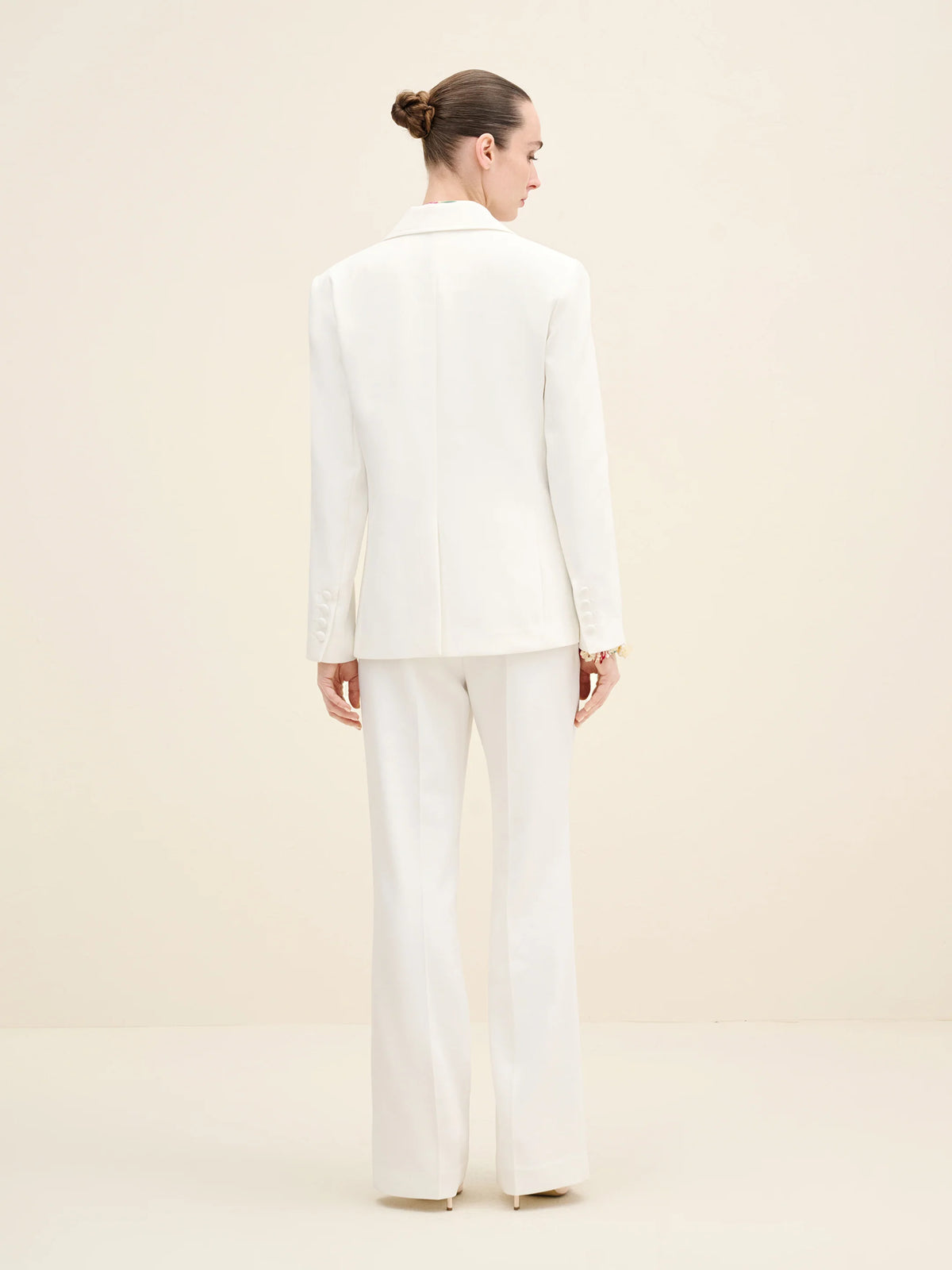 NÉAN Tailored Crepe Blazer - Off White