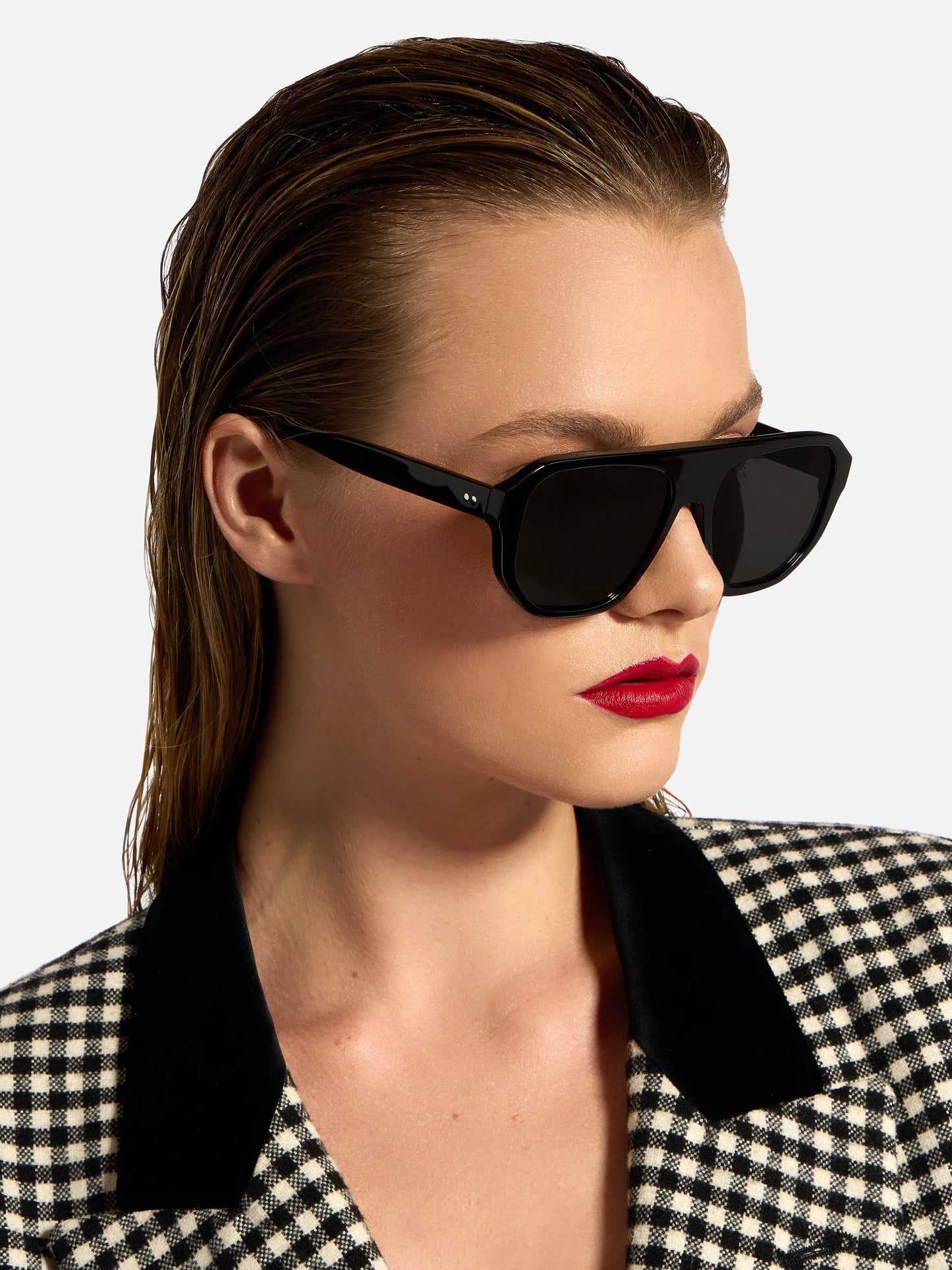 ALAN HAMMOND Perre Sunglasses - Black / Grey