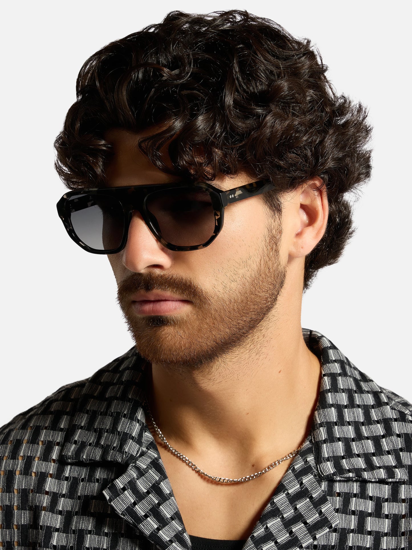 ALAN HAMMOND Perre Sunglasses - Havana / Grey