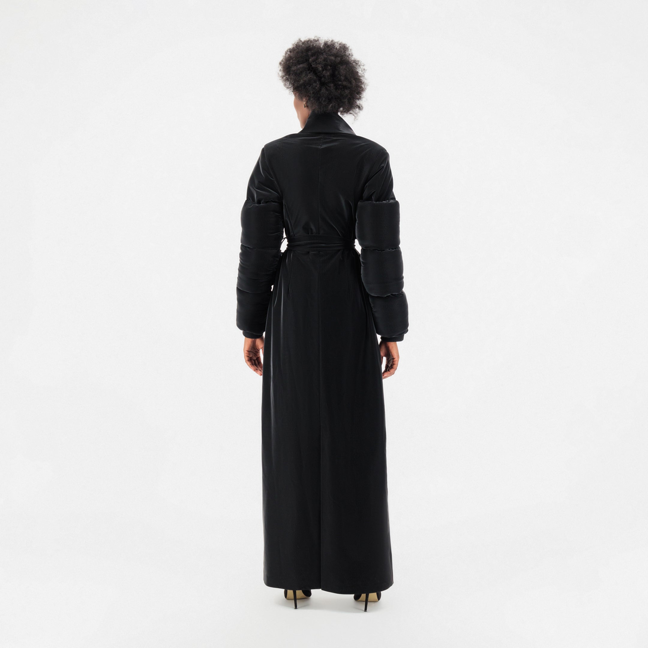 ÚCHÈ Belted Green Bag Trench Coat - Black – BONVION