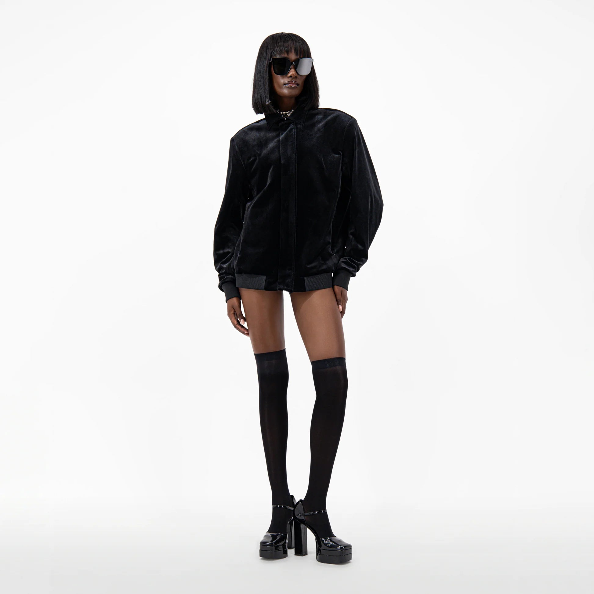 Designer velvet women's jacket with a pointed collar, long sleeves, and ribbed cuffs and hem in Black | ÚCHÈ