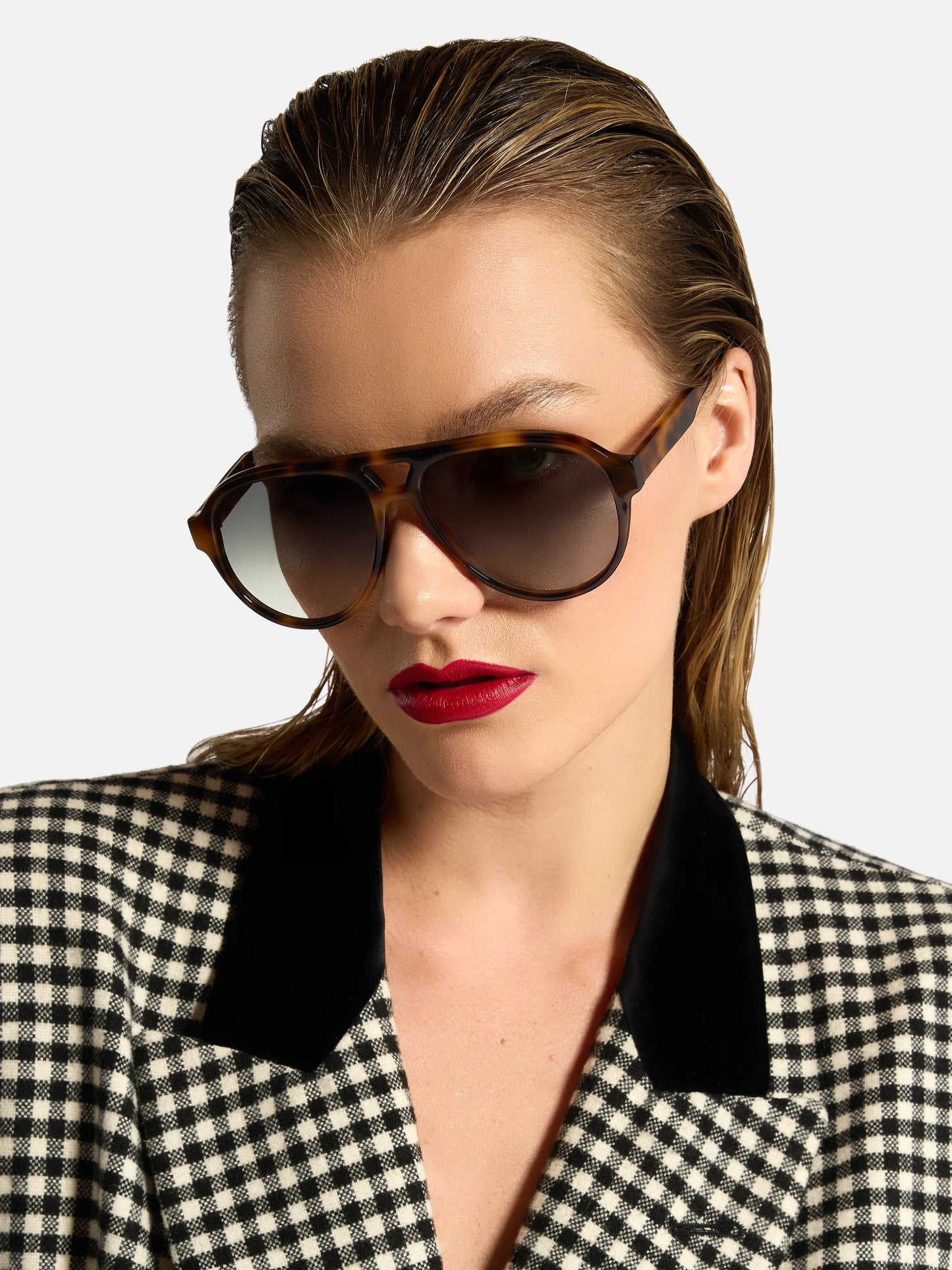 ALAN HAMMOND Venture Sunglasses - Havana / Green Gradient