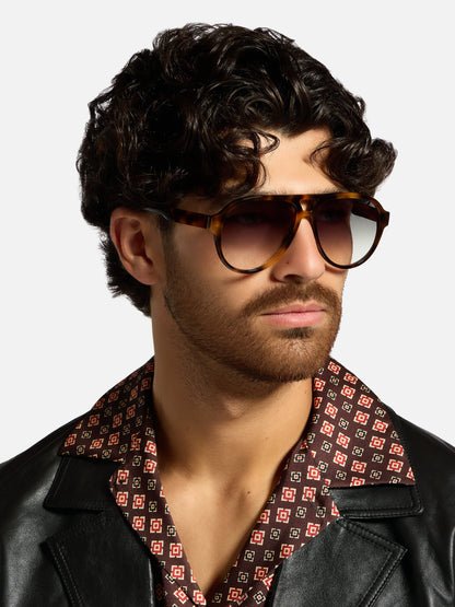 ALAN HAMMOND Venture Sunglasses - Havana / Green Gradient