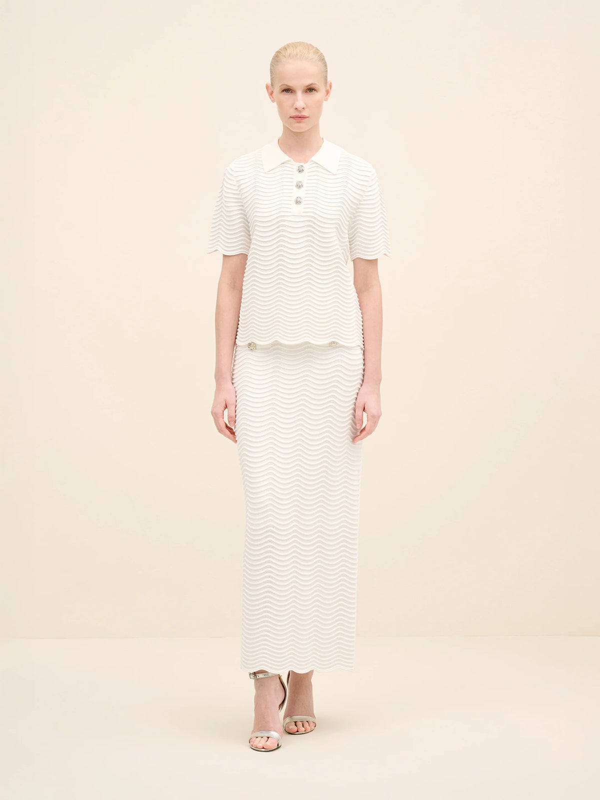 NÉAN Wave-Textured Knit Polo Blouse - Off White