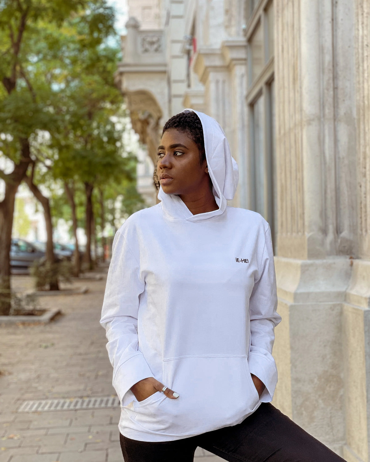 EHE Apparel Embroidered logo Hoodie - White